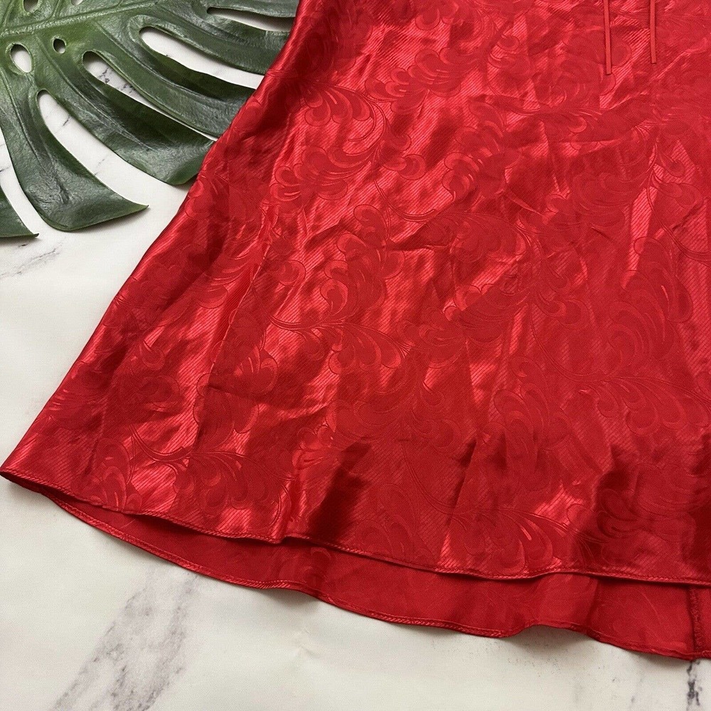 Sexy Red Satin Negligee with Lace Trim - Picture 4 of 10